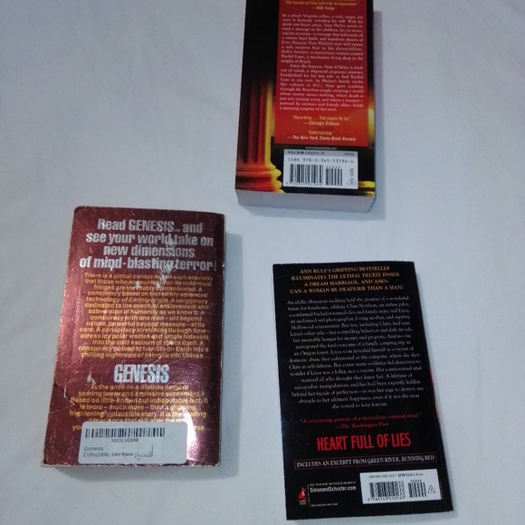 3 bundle 📚 novel books - Picture 2 of 2